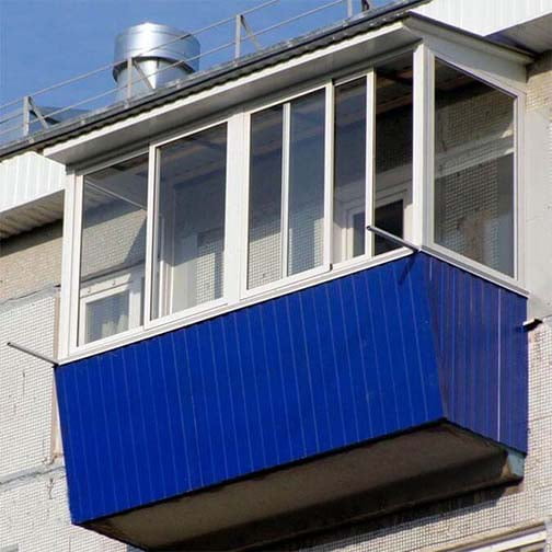 Отделка балконов REHAU фото